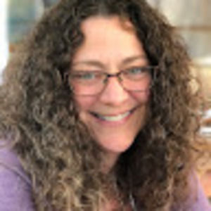 Meet your Posher, Jacqueline